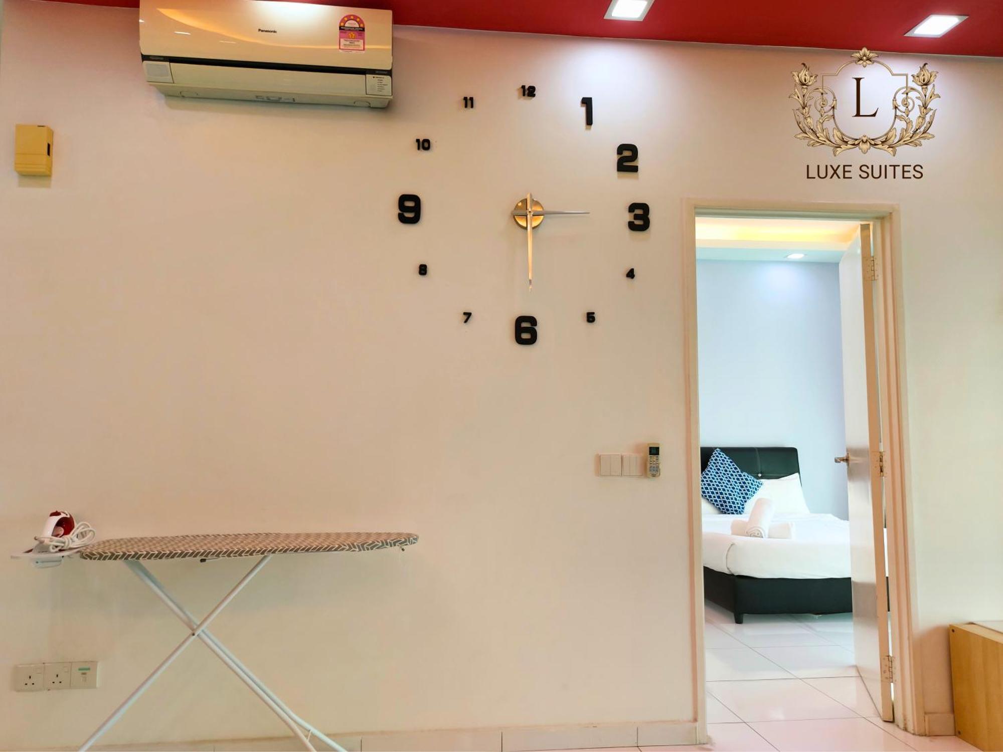 Luxe Suites At Skyloft 新山 外观 照片