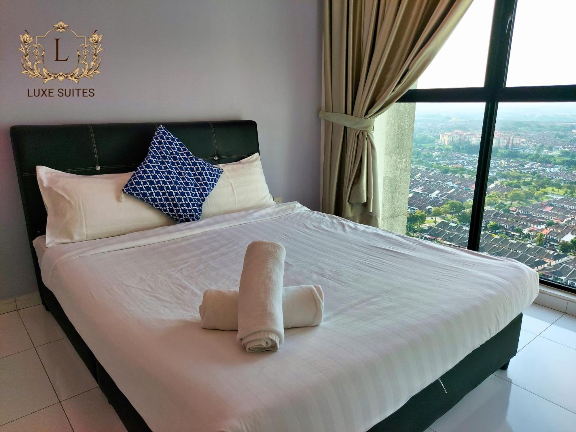 Luxe Suites At Skyloft 新山 外观 照片