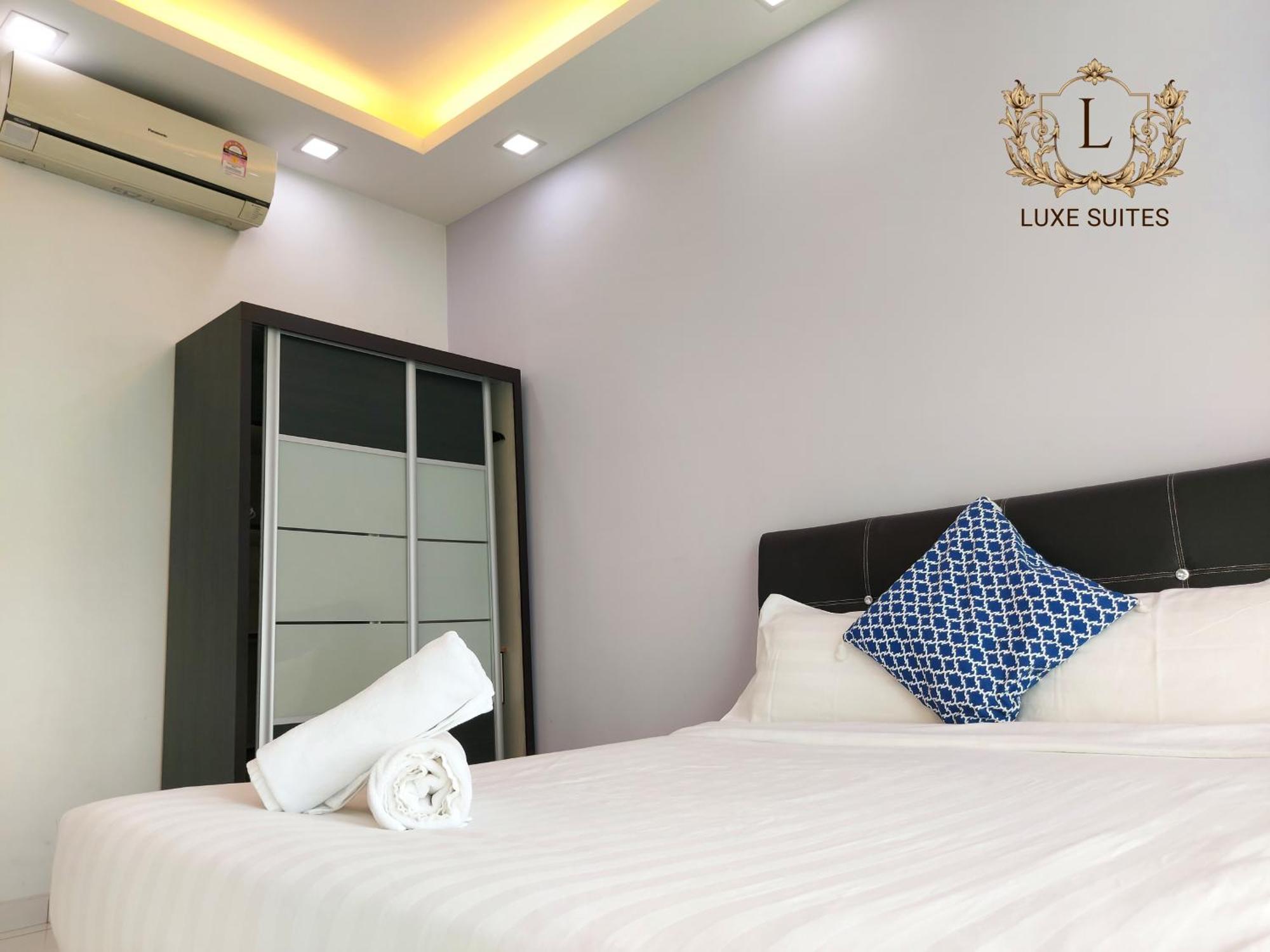 Luxe Suites At Skyloft 新山 外观 照片