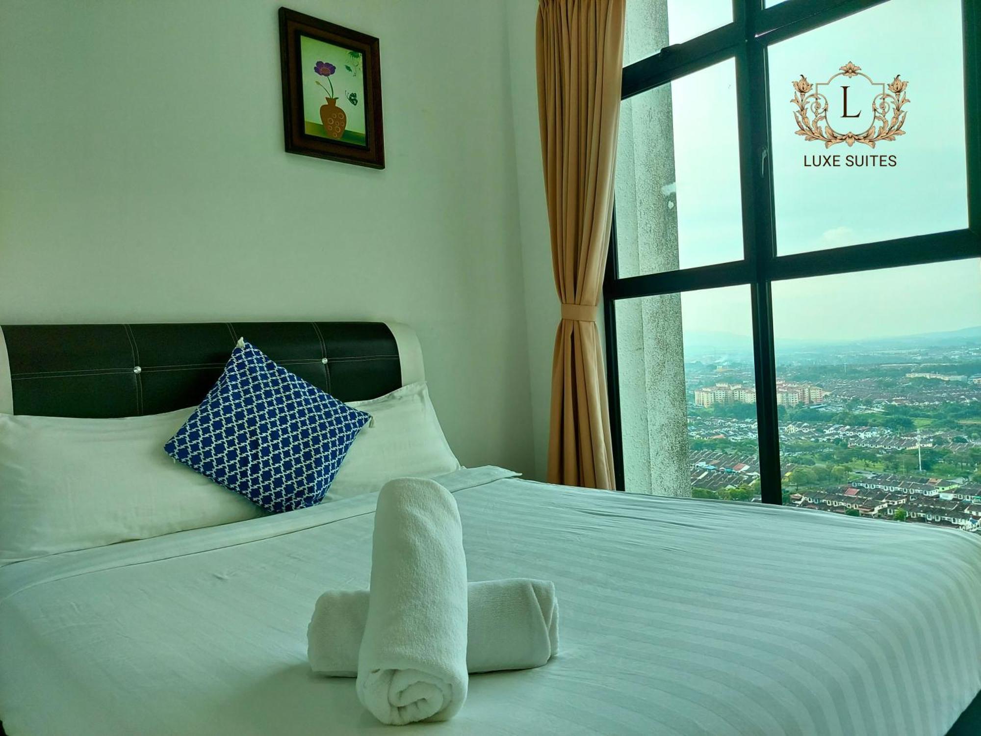 Luxe Suites At Skyloft 新山 外观 照片
