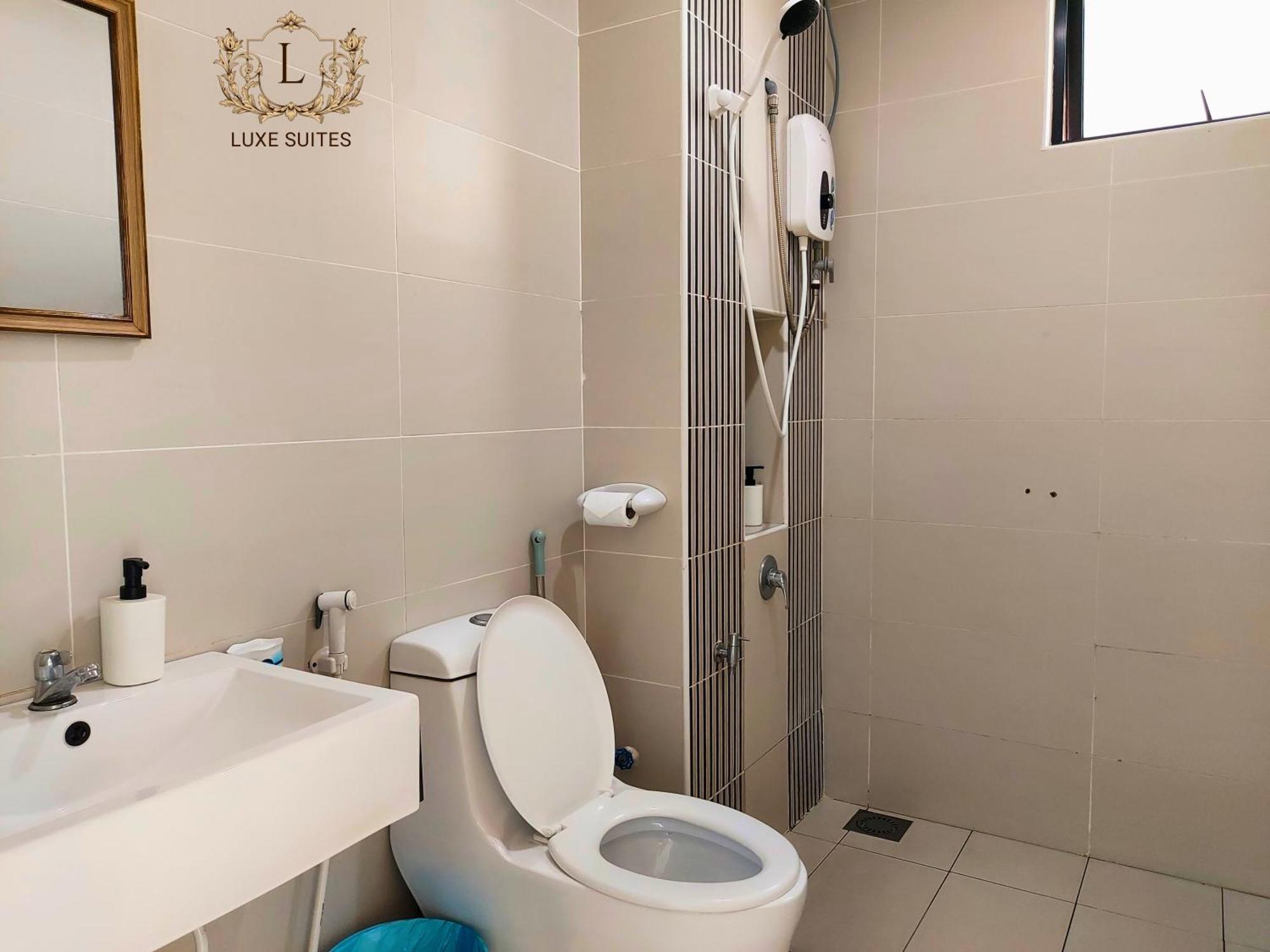 Luxe Suites At Skyloft 新山 外观 照片