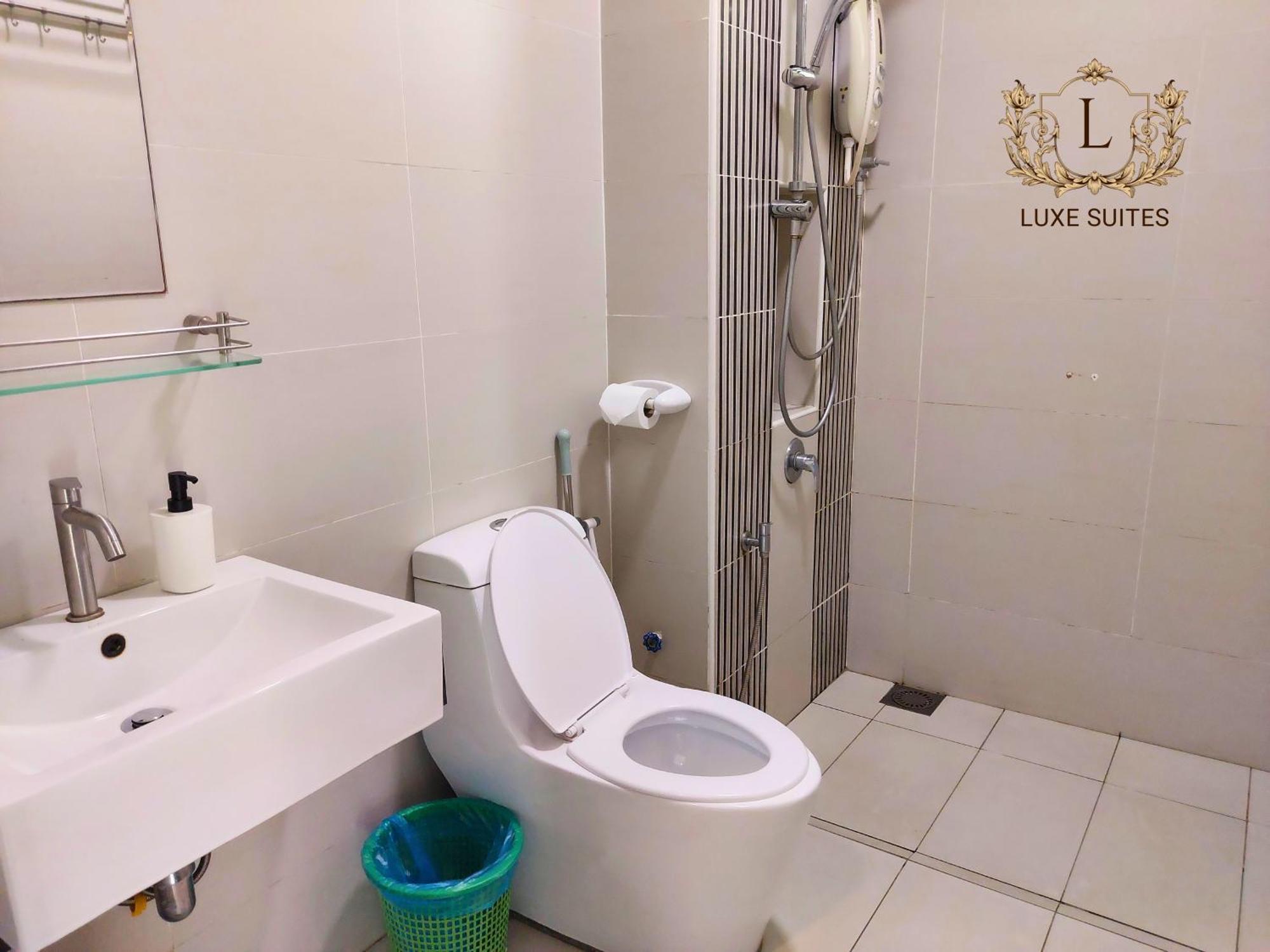 Luxe Suites At Skyloft 新山 外观 照片