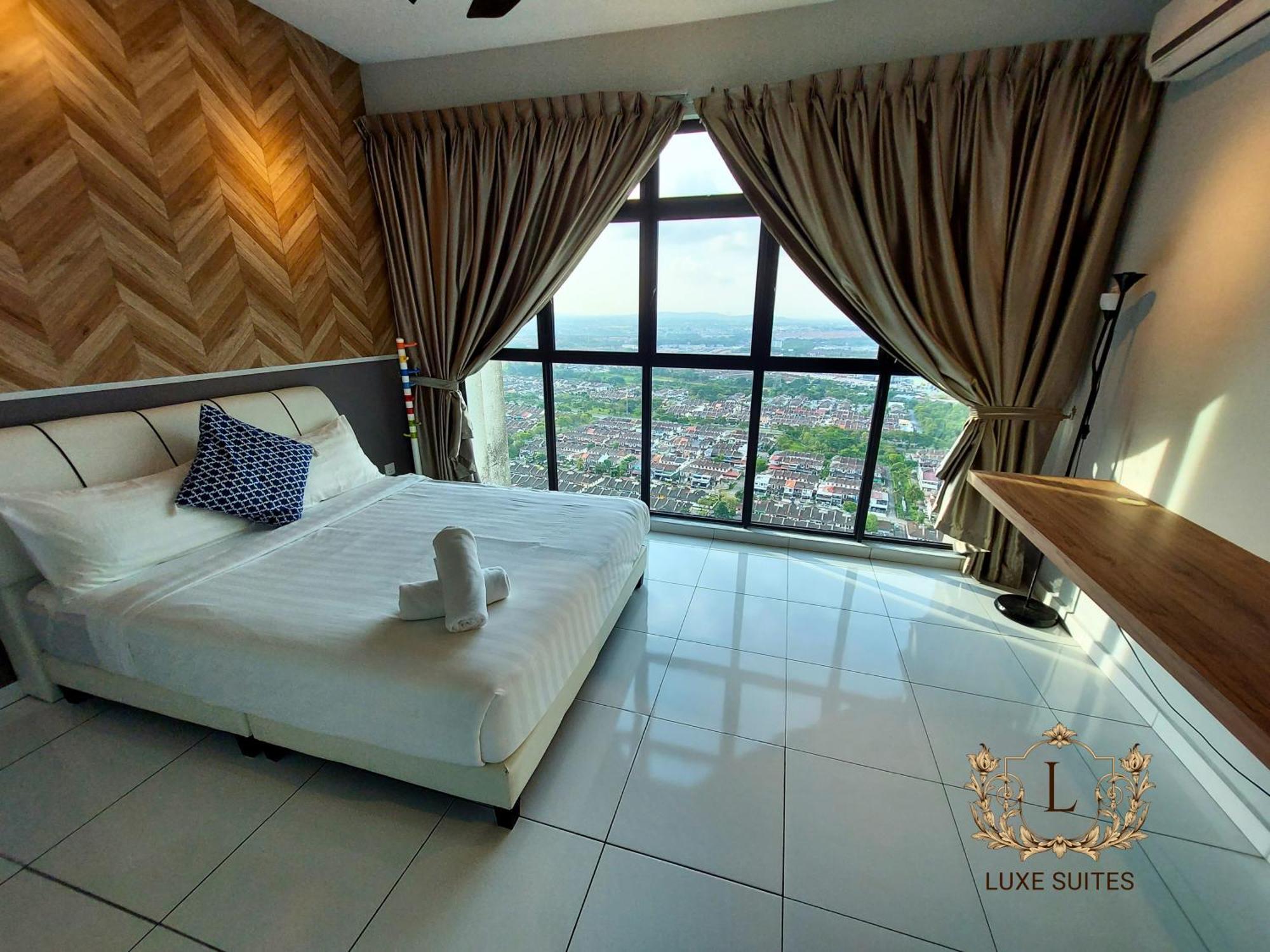 Luxe Suites At Skyloft 新山 外观 照片
